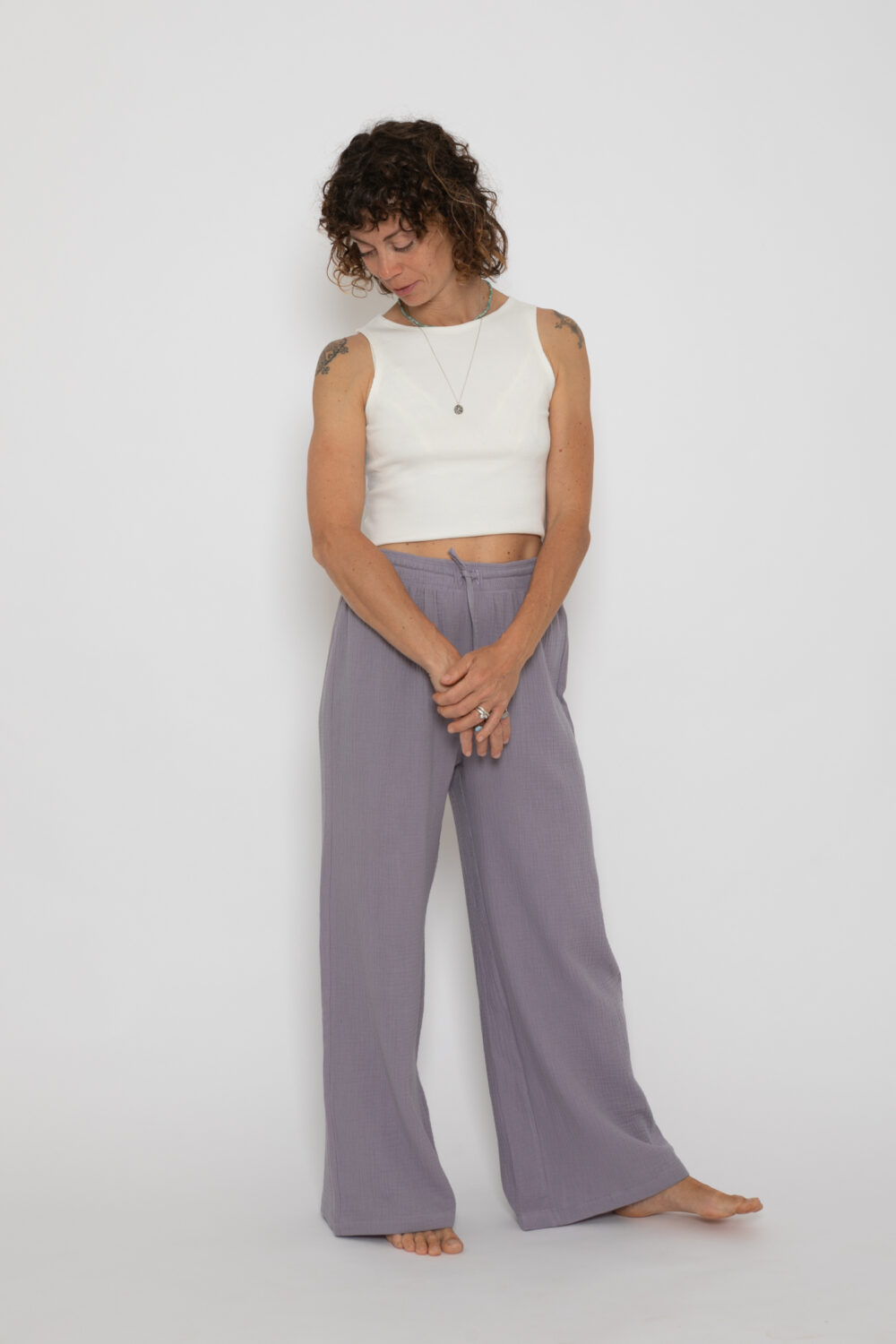 SOLSTICE Loose-Fit Pants. Lavender