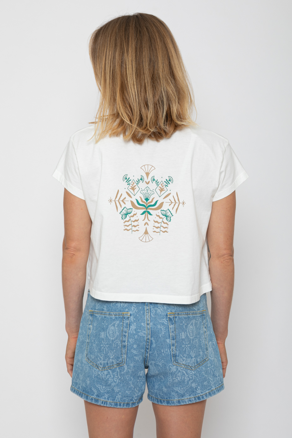 FLORAL Crop Top  . Off White