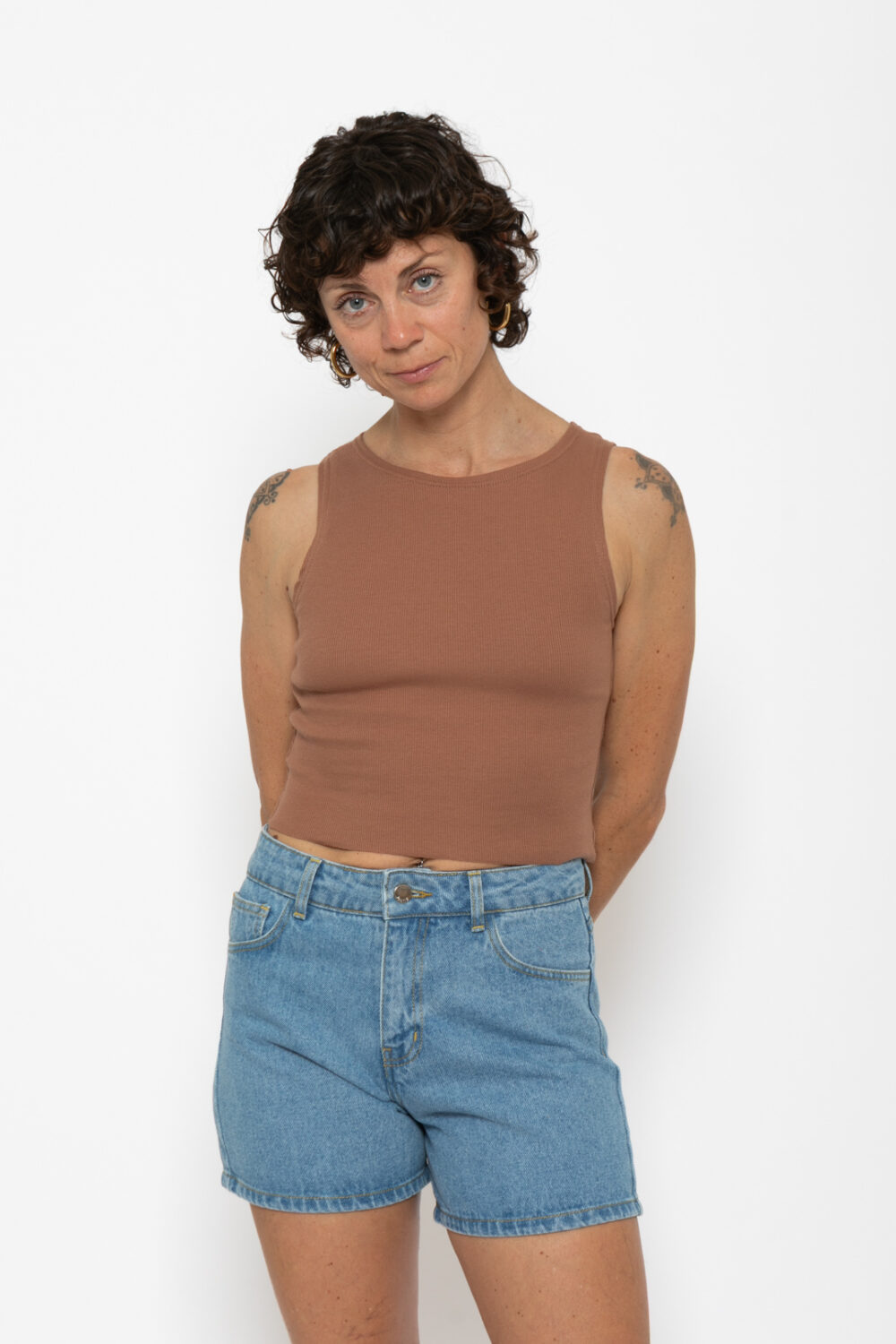 SUN Rib Crop Top . Soft Brown